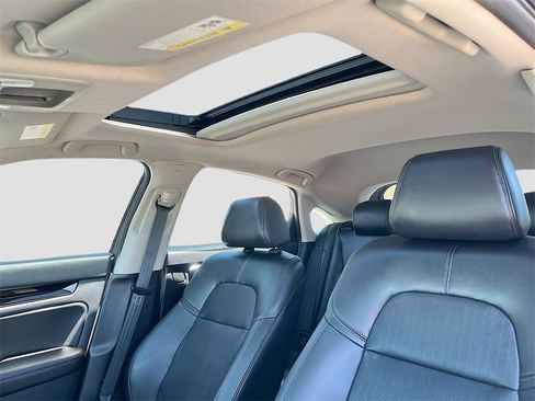 Used 2023 Honda Civic EX-L image 21