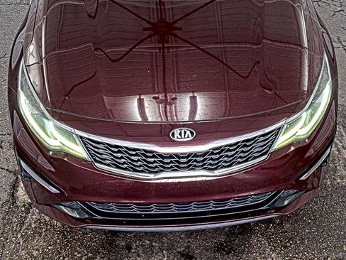 Used 2020 Kia Optima LX FWD image 6