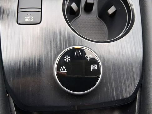 New 2026 Nissan Rogue Platinum image 10