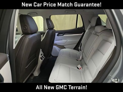 New 2026 GMC Terrain Denali w/ LPO, Floor Liner Package image 28