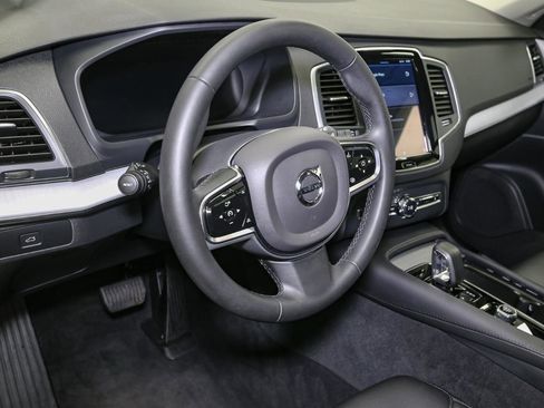 Used 2024 Volvo XC90 B5 Core w/ Climate Package image 26