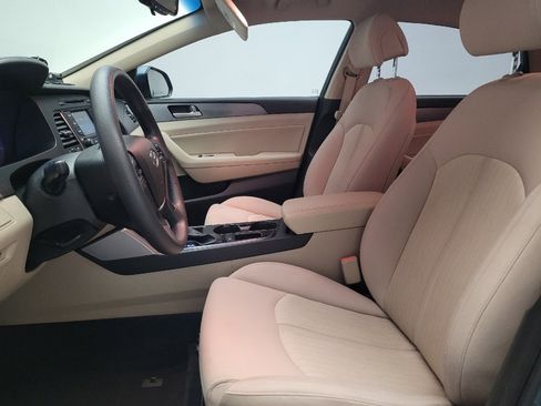 Used 2016 Hyundai Sonata SE FWD image 17