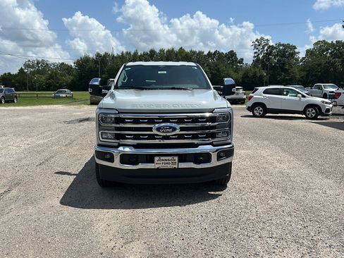 New 2026 Ford F250 Lariat w/ Chrome Package AWD/4WD image 2