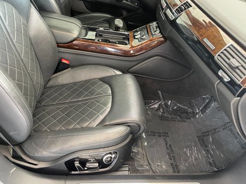 Used 2015 Audi A8 L 4.0T image 25
