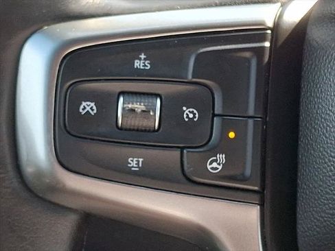 Used 2021 Chevrolet Silverado 1500 LT AWD/4WD image 21