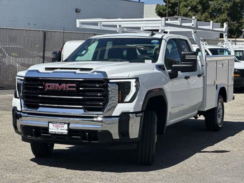 New 2026 GMC Sierra 2500 Pro w/ Convenience Package RWD image 3