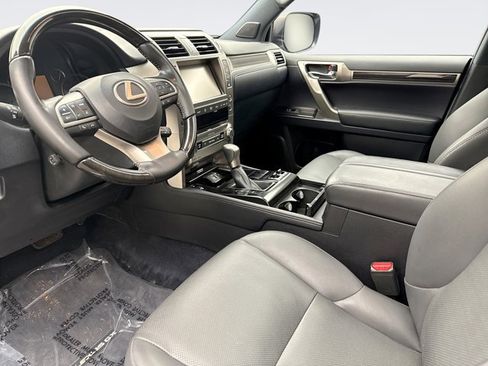 Used 2021 Lexus GX 460 Premium w/ Premium Package AWD/4WD image 10