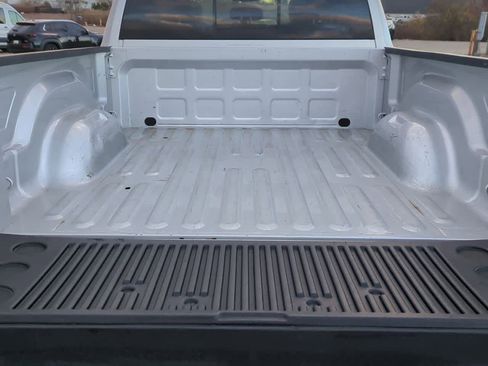 Used 2018 RAM 2500 Big Horn image 31