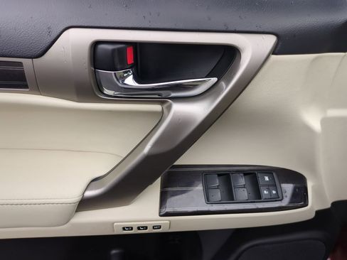 Used 2020 Lexus GX 460 Premium image 15