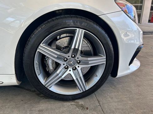 Used 2017 Mercedes-Benz S 63 AMG 4MATIC Sedan image 23