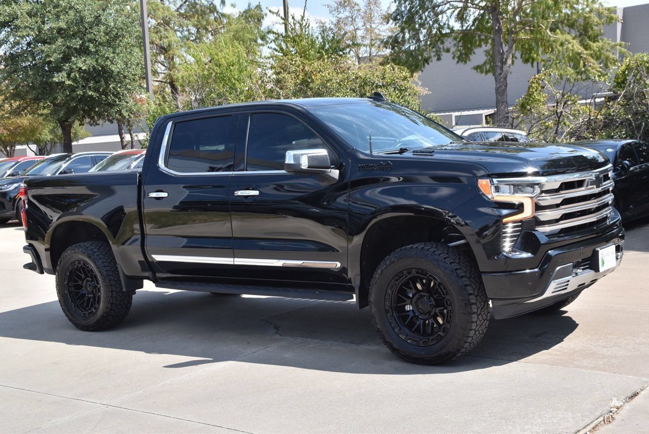 Used 2022 Chevrolet Silverado 1500 High Country w/ Max Trailering Package AWD/4WD image 5