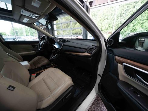 Used 2020 Honda CR-V Touring image 26