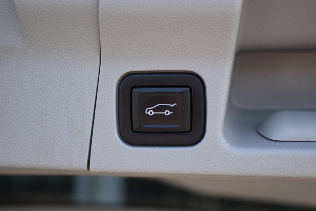 Used 2023 GMC Acadia SLE w/ Driver Convenience Package AWD/4WD image 34