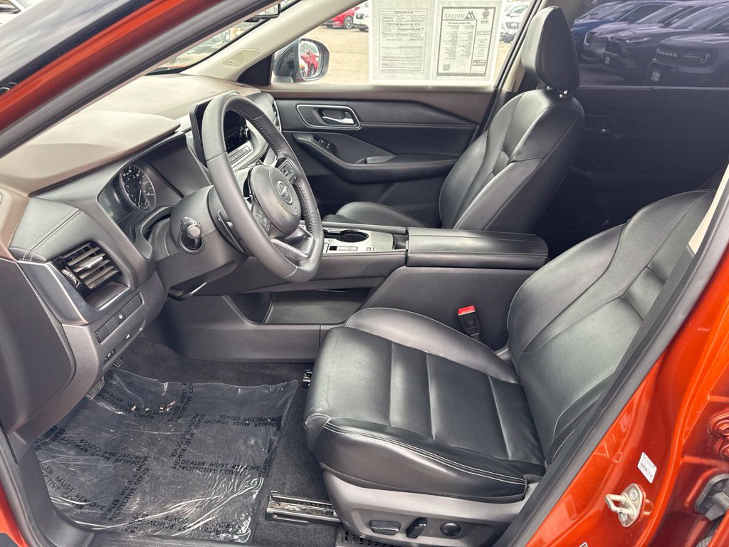 Used 2021 Nissan Rogue SL w/ Premium Package FWD image 12