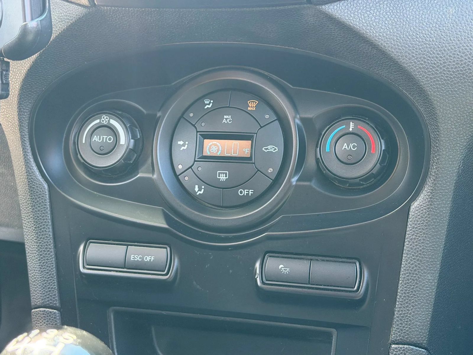 Used 2018 Ford Fiesta ST FWD image 15