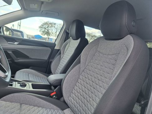 New 2025 Volkswagen Tiguan S image 11