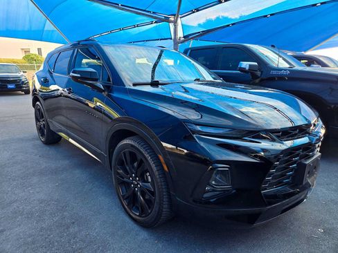 Used 2019 Chevrolet Blazer RS FWD image 2