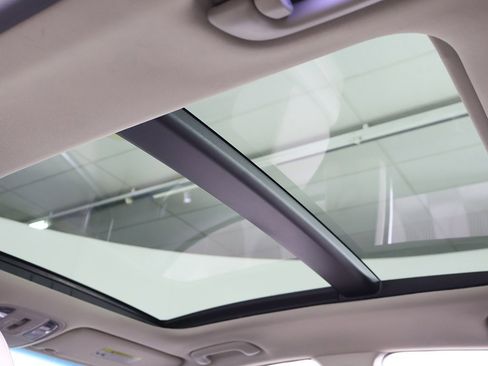 Used 2018 Kia Optima EX w/ Premium Package image 21