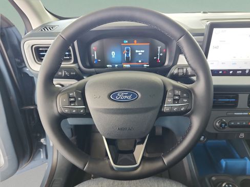 New 2026 Ford Maverick XLT w/ XLT Luxury Package FWD image 9