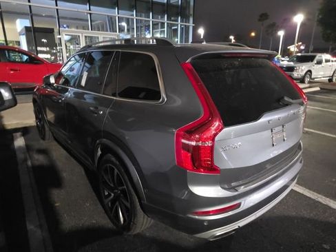 Used 2019 Volvo XC90 T6 Momentum w/ Advanced Package image 6