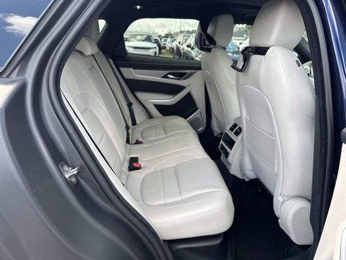 Used 2026 Jaguar F-PACE R-Dynamic S AWD/4WD image 9