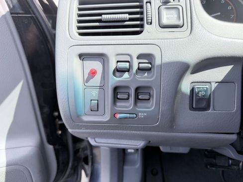 Used 1997 Honda CR-V 4WD image 15