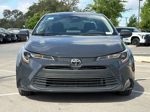 Certified 2024 Toyota Corolla LE image 2