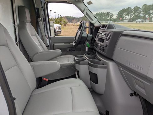 New 2024 Ford E-350 and Econoline 350 Super Duty w/ Power Windows & Locks Group image 16