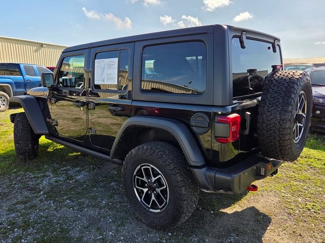 Used 2026 Jeep Wrangler Unlimited Rubicon AWD/4WD image 4