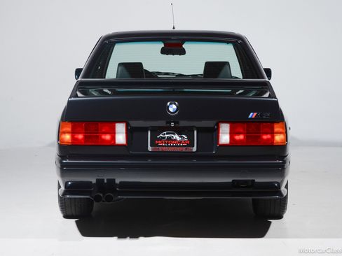 Used 1990 BMW M3 Coupe image 5