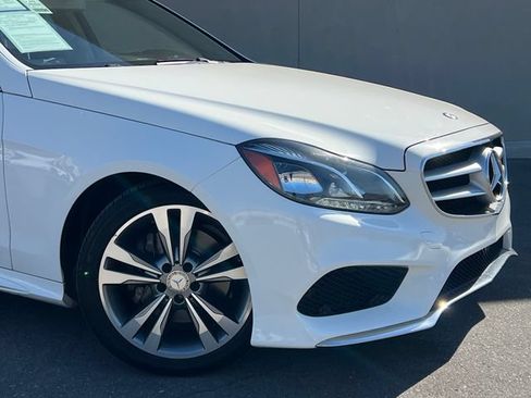 Used 2016 Mercedes-Benz E 350 Sedan image 2