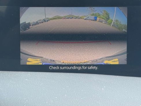 Used 2024 MAZDA MAZDA3 s FWD image 25