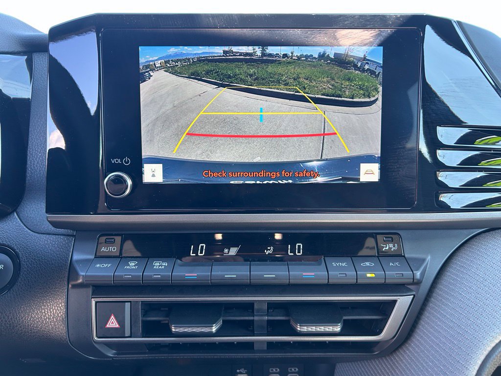 Used 2025 Toyota Camry SE AWD/4WD image 17