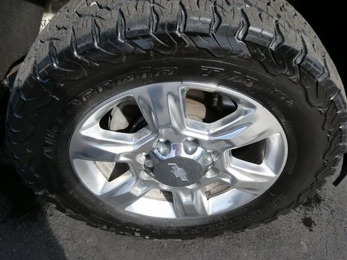 Used 2019 Chevrolet Silverado 2500 LTZ w/ Duramax Plus Package image 10