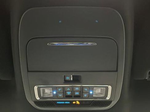 Used 2023 Ford F150 Platinum w/ FX4 Off-Road Package image 44