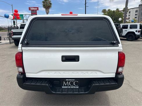 Used 2021 Toyota Tacoma SR RWD image 12