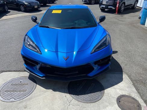 Used 2025 Chevrolet Corvette Stingray Coupe w/ Z51 Performance Package RWD image 2
