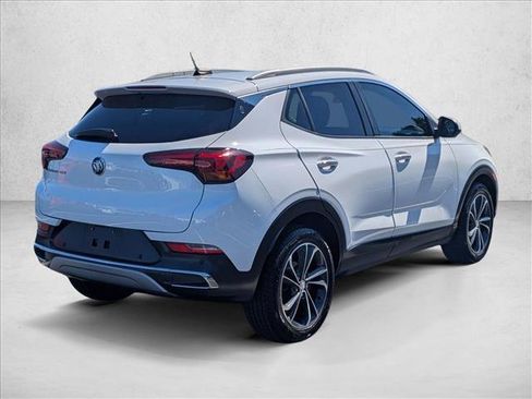 Used 2020 Buick Encore GX Essence w/ Advanced Technology Package FWD image 5