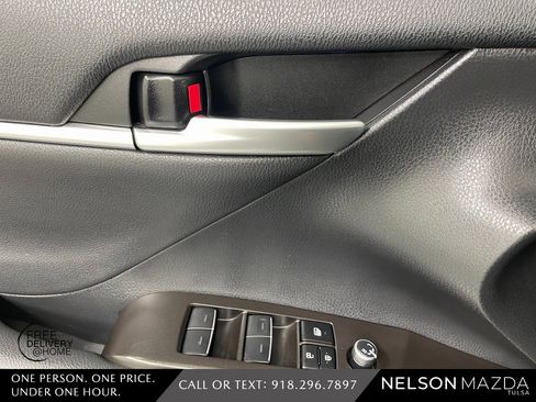 Used 2023 Toyota Camry XLE image 20