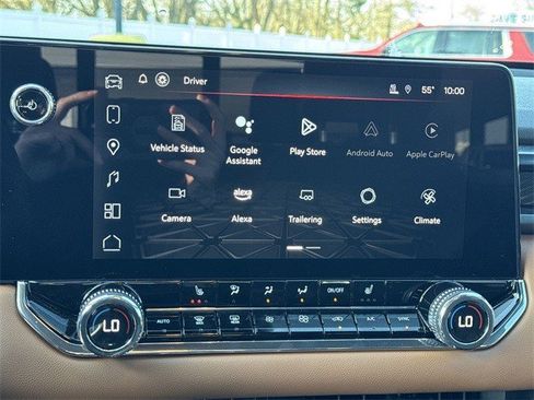 Used 2025 GMC Canyon AT4 w/ Nightfall Edition image 17