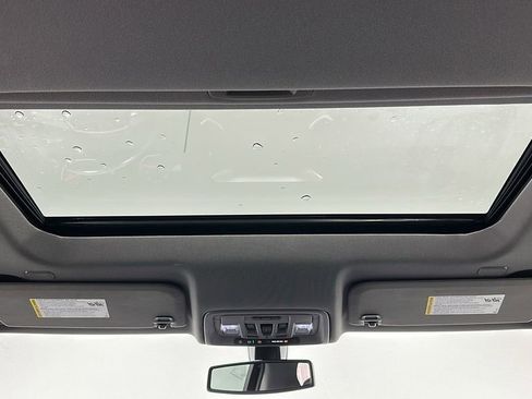 Used 2022 Chevrolet Silverado 1500 LTZ w/ LTZ Convenience Package II image 11