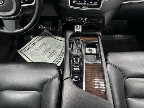 Used 2016 Volvo XC90 T6 Momentum w/ Momentum Plus Package image 34