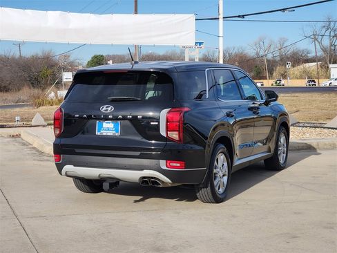 Used 2021 Hyundai Palisade SE image 5