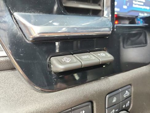 Used 2024 Chevrolet Silverado 3500 High Country w/ Technology Package AWD/4WD image 19