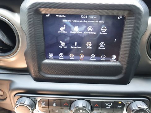 Used 2018 Jeep Wrangler Sport AWD/4WD image 20