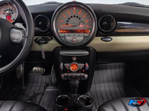 Used 2009 MINI Cooper S image 11