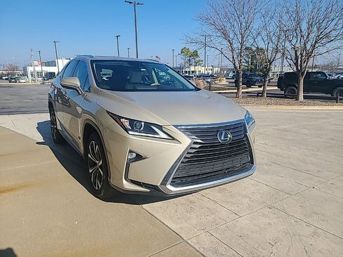 Used 2017 Lexus RX 350 AWD image 2