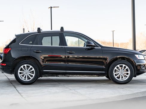 Used 2016 Audi Q5 2.0T Premium Plus w/ Technology Package image 3