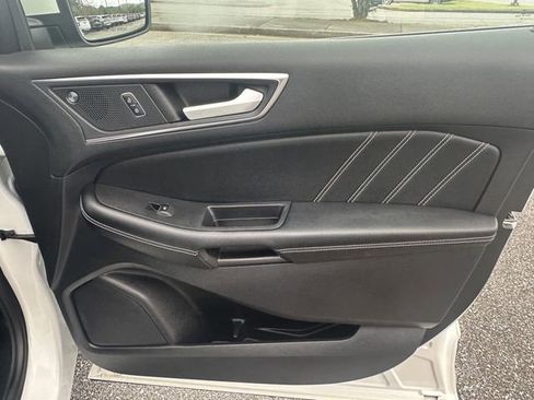 Used 2022 Ford Edge ST w/ Equipment Group 401A image 14