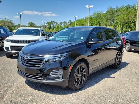 Certified 2024 Chevrolet Equinox LS w/ Midnight Edition image 2